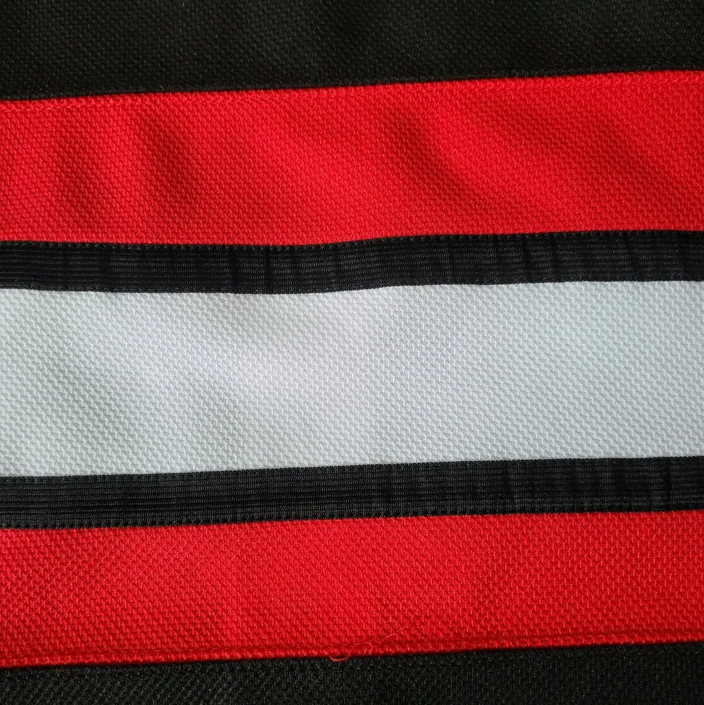 Brand New Men's Rolling Stones Hockey Jersey(Never Worn) - Picture 9 of 13